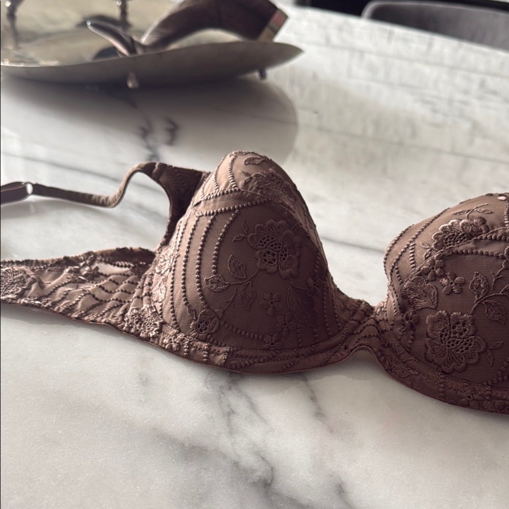Brown Lace Padded Underwire Bra
